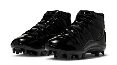 air-jordan-11-mcs-black-metallic-gold-hm7326-001-5-1068x1068