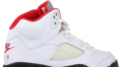 Image via zsneakerheadz