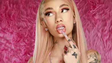 Image provided to HNHH by Artist/Photographer: Bonnie Nichoalds