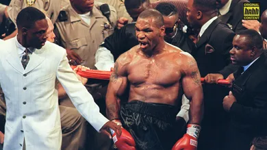 JOHN GURZINSKI/AFP via Getty Images