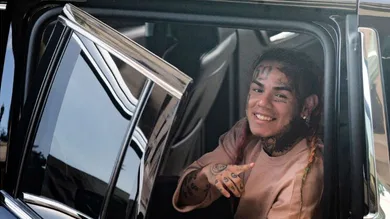 Bob Levey / Stringer / Getty Images