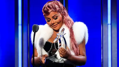 Carmen Mandato/Getty Images