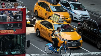Drew Angerer / Getty Images