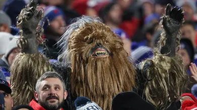 Tom Szczerbowski/Getty Images