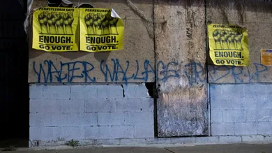 Mark Makela / Stringer / Getty Images