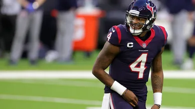 Carmen Mandato/Getty Images