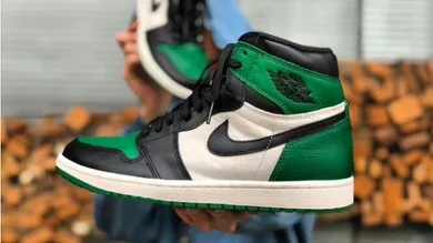 Image Via <a href='http://sneakerscouts.com/release-date-air-jordan-1-high-pine-green/' rel="nofollow noopener" target='_blank'>SneakerScouts</a>