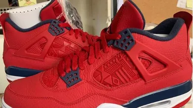 Image via zSneakerHeadz