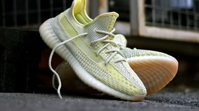 Image Via Sneakers.fr