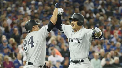 Tom Szczerbowski/Getty Images