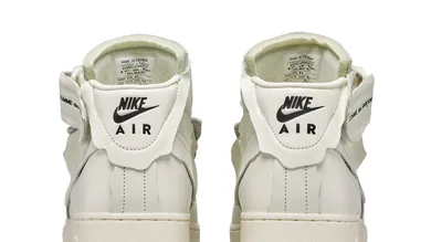 Image via Nike (Dover Street Market)