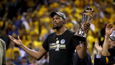 Ezra Shaw/ Getty Images