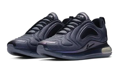 Image via NOIR FONCE