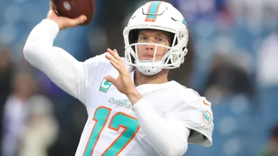 Tom Szczerbowski/Getty Images