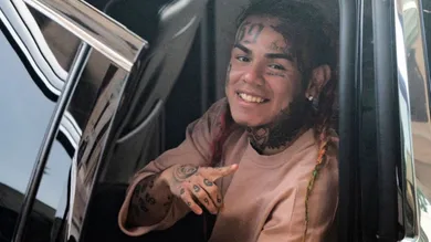 Bob Levey / Stringer / Getty Images