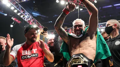 Carmen Mandato / Getty Images