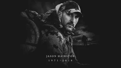 Image Via <a href='https://twitter.com/KUIU/status/1037492524774907904?ref_src=twsrc%5Etfw%7Ctwcamp%5Etweetembed%7Ctwterm%5E1037492524774907904&ref_url=https%3A%2F%2Fwww.si.com%2Fnfl%2F2018%2F09%2F07%2Fformer-49ers-linebacker-jason-hairston-found-dead' rel="nofollow noopener" target='_blank'>KUIU</a>