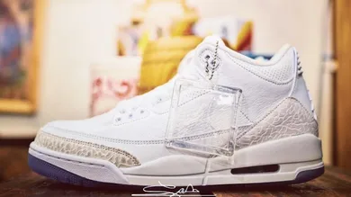 Image Via <a href='https://www.instagram.com/p/BiGTzBOlXUw/?taken-by=s.sam.group' rel="nofollow noopener" target='_blank'>SSamGroup</a>