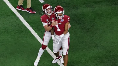 Carmen Mandato/Getty Images