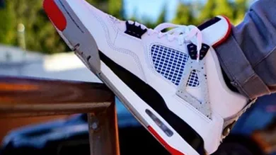 Image via zSneakerHeadz