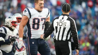 Tom Szczerbowski/Getty Images