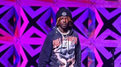 Paras Griffin / Getty Images