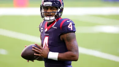 Carmen Mandato / Getty Images