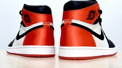 Image Via <a href='https://sneakernews.com/2018/04/10/air-jordan-1-satin-shattered-backboard-release-info-av3725-010/' rel="nofollow noopener" target='_blank'>SneakerNews</a>