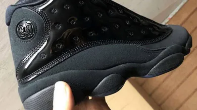 Image Via Zsneakerheadz