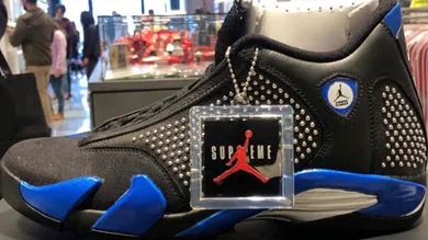 Image via zSneakerHeadz