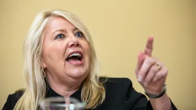 Samuel Corum / Stringer / Getty Images