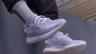 Image Via <a href='https://twitter.com/theyeezymafia/status/1039558807620386816' rel="nofollow noopener" target='_blank'>TheYeezyMafia</a>