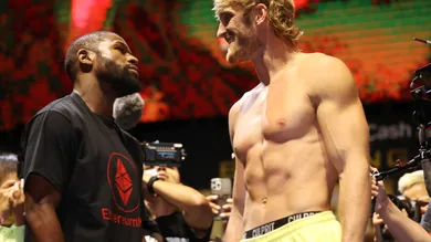 Cliff Hawkins / Getty Images