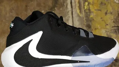 Image Via Sneakerreporter