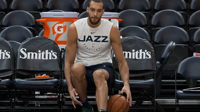 Chris Gardner/Getty Images