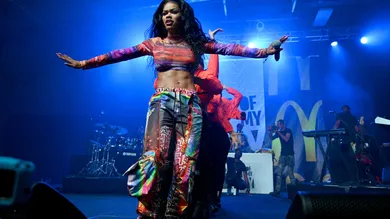 Dave Kotinsky/Getty Images