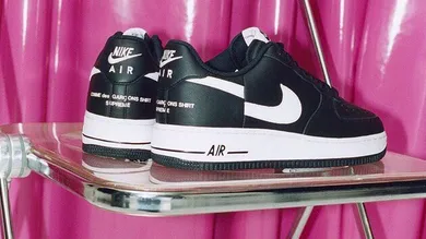 Image Via <a href='https://www.instagram.com/p/BnizkDbAaBM/?hl=en&taken-by=highsnobiety' rel="nofollow noopener" target='_blank'>Highsnobiety</a>