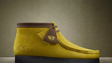 Image Via <a href='https://solecollector.com/news/2018/11/wu-wear-clarks-wallabees-25th-anniversary-release-date' rel="nofollow noopener" target='_blank'>Solecollector</a>