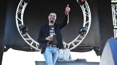 Matt Cowan / Getty Images