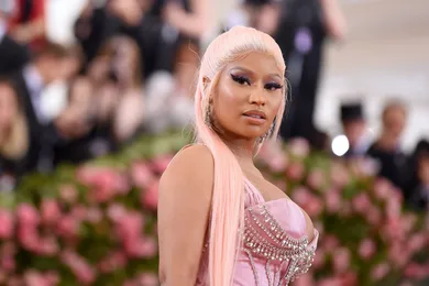 Nicki Minaj Exposes SZA With Controversial Old Tweets