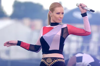 Iggy Azalea's NSFW Antics On Neon's Livestream Go Viral