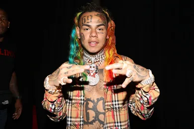 6ix9ine Responds After Being Compared To Jeffrey Epstein
