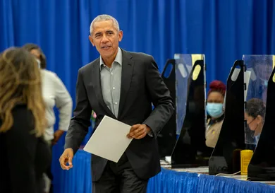 Barack And Michelle Obama Cast Their Votes In The Illinois Midterm Election