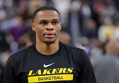 Phoenix Suns v Los Angeles Lakers