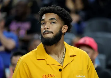 Minnesota Timberwolves v Los Angeles Lakers