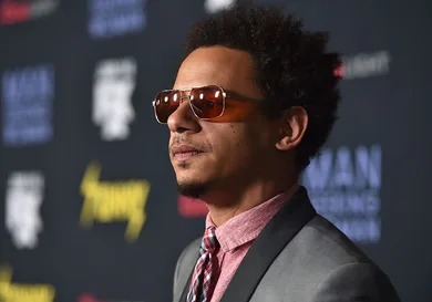 Premiere Of FXX's "It's Always Sunny in Philadelphia" 10th Season And "Man Seeking Woman" - Red Carpet