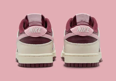 nike-dunk-low-valentines-day-2023-dr9705-100-heel
