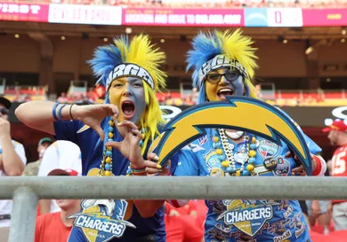 Los Angeles Chargers v Kansas City Chiefs