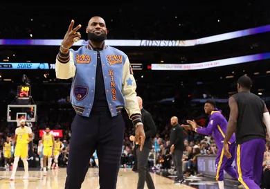 Los Angeles Lakers v Phoenix Suns