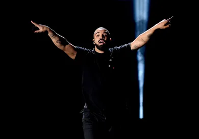 2016 iHeartRadio Music Festival - Night 1 - Show